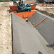 混凝土渠道衬砌机新品梯形渠滑模摊铺机浇筑式渠道滑膜机