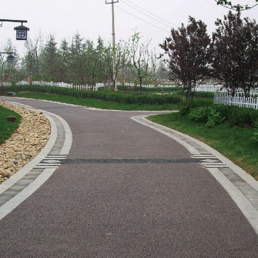 贵州毕节海绵城市路面材料彩色透水混凝土