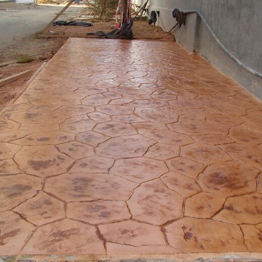 甘肃兰州艺术压模地坪、艺术装饰混凝土压花地坪材料厂家