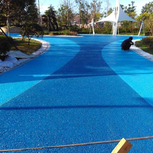 江苏公园环保透水地坪材料增强剂彩色路面封闭剂