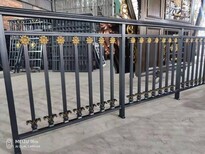 铝艺护栏定制铝艺围栏欧式铝艺围墙护栏小区护栏铝艺防护栅栏图片2