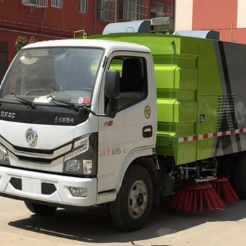 程力東風(fēng)多利卡5.5方掃路車，掃地車