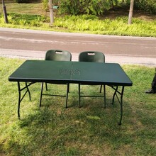 兵耀DX-CSZ022野战吹塑桌军绿色吹塑折叠桌
