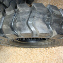 鴻進(jìn)工程機(jī)械鏟車輪胎825-16推土機(jī)輪胎含運(yùn)費(fèi)