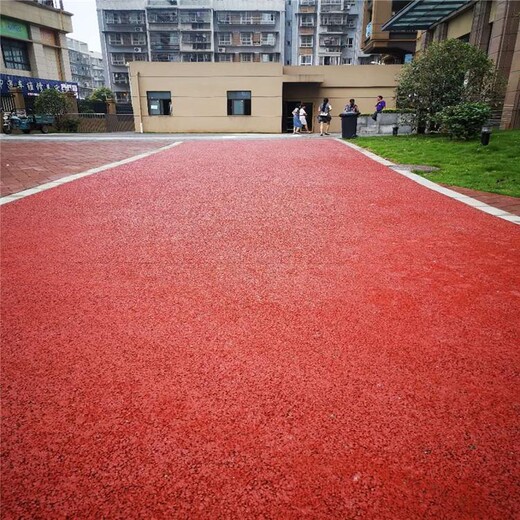 荆门灰色露骨料透水路面学校彩色透水混凝土路面