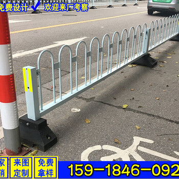 2016A款市政护栏东莞德式护栏生产厂家银灰色道路护栏