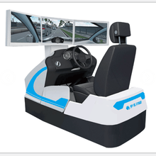 驾校汽车驾驶模拟器体验店怎样经营的