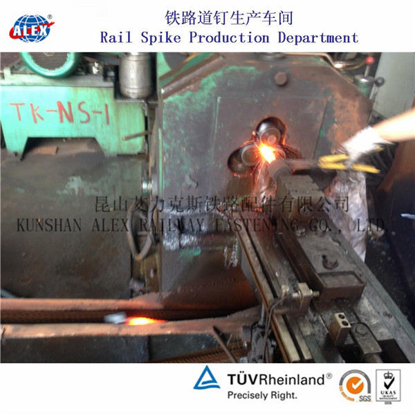 北京电镀锌螺旋道钉、6.8级木螺纹道钉生产工厂