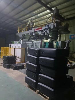 批發塑料汽車油箱吹塑機_供應汽車配件吹塑機