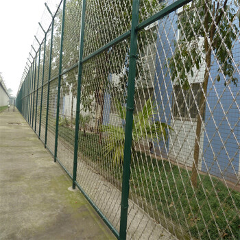 河北刺丝滚笼厂家供应安顺边境防护网铜仁刺铁丝隔离栅