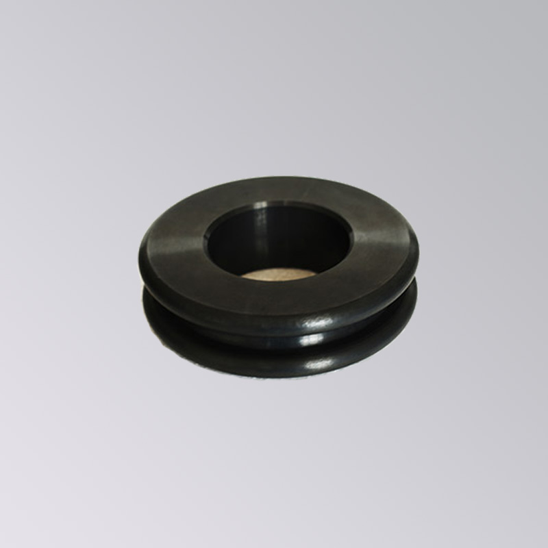 氮化硅陶瓷空心直筒管特性之高硬度良好机械性能