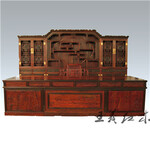 古典写字台家具原木大板制造古典写字台家具背景效果