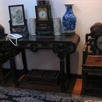 上海老紫檀家具回收，老红木八仙桌回收，老家具摆件收购