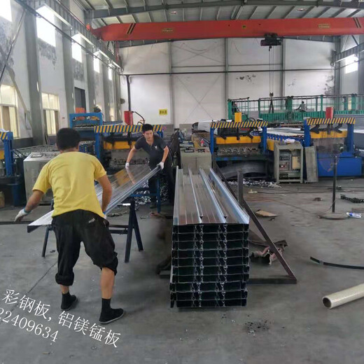 迪庆YX130-300-600压型钢板厂家