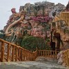 武威水泥石塑现场制作-武威生态园假山精雕细琢