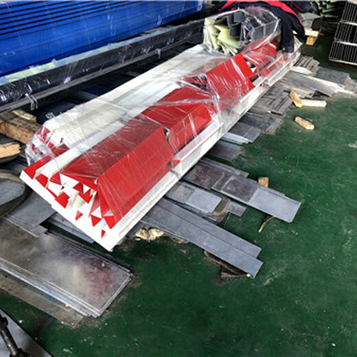 淮安压型钢板YXB42-215-645厂家
