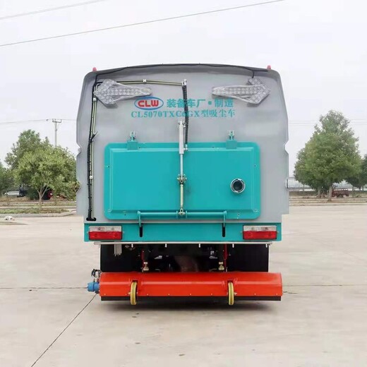 重庆涪陵工厂用小型吸尘车