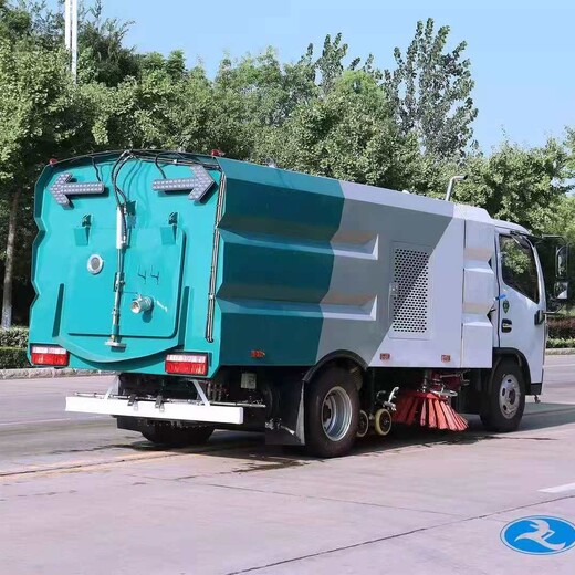 浙江湖州工厂用小型吸尘车