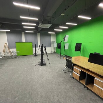 中小型演播室建设校园导播间装修虚拟演播室搭建