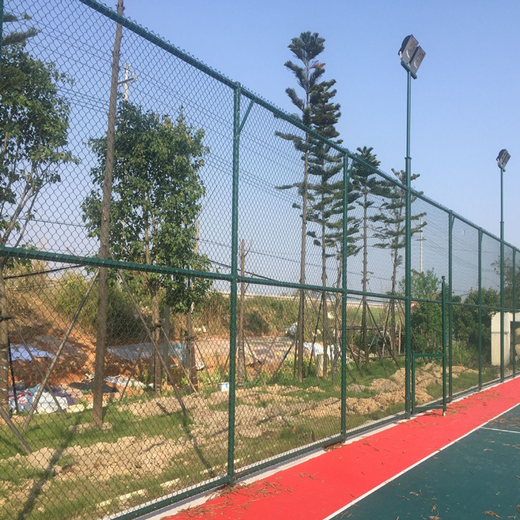 安徽喷塑篮球场围网、运动场防护网生产厂家
