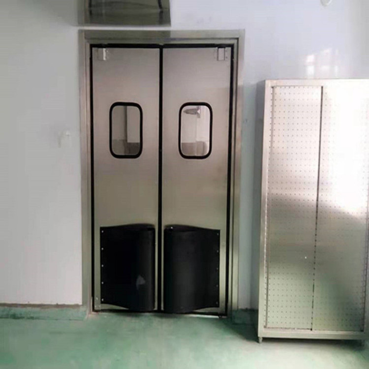 新疆乌鲁木齐不锈钢防撞门中央厨房防撞门食品车间防撞安装
