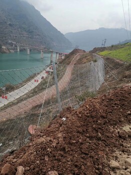 高速公路護坡網(wǎng)施工