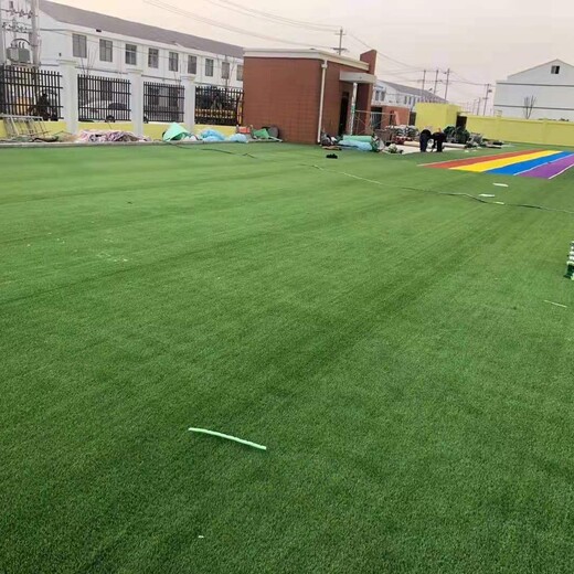 龙岩市足球场人造草坪（2022推荐）