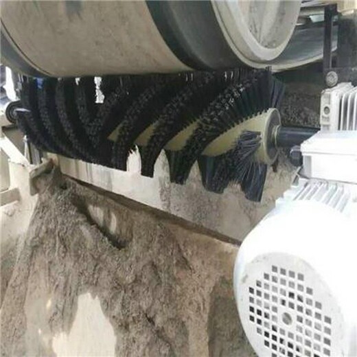 煤矿皮带运输机电动毛刷清扫器清洁除尘装置