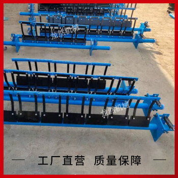 DTII皮帶機(jī)清掃器刮刀供應(yīng)p型合金橡膠清掃器廠家