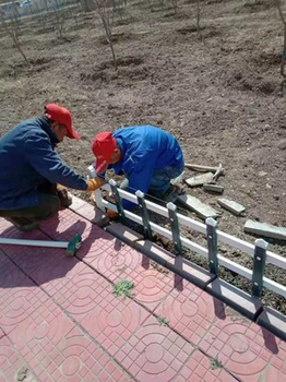 江西九江工厂围墙塑钢护栏_草坪护栏_PVC社区护栏可定制包安装