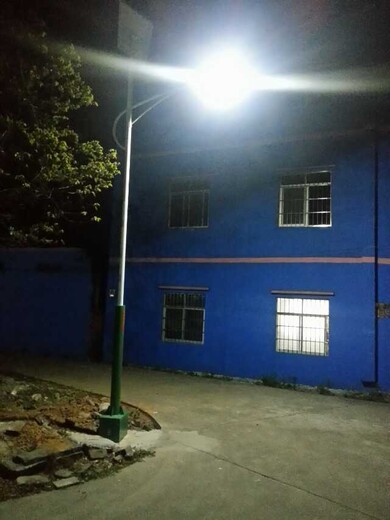 郴州太阳能路灯工厂门店