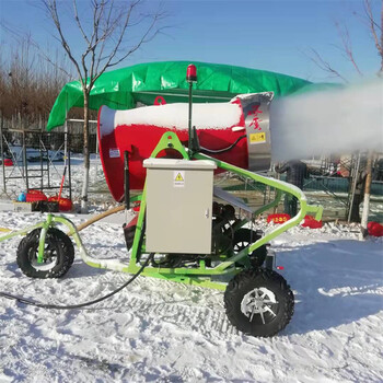 滑雪場造雪機(jī)戲雪樂園的得力助手