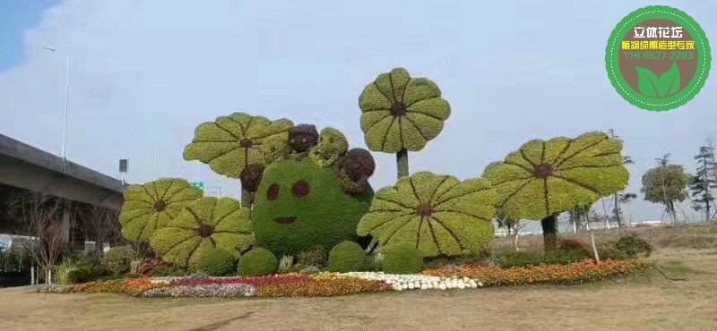 墨玉廣場(chǎng)大型綠雕，2022虎年春節(jié)綠雕，綠雕制作