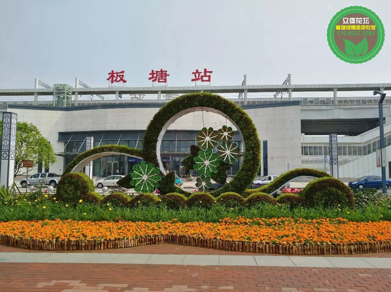 普格仿真綠雕，虎年綠雕，節(jié)日綠雕