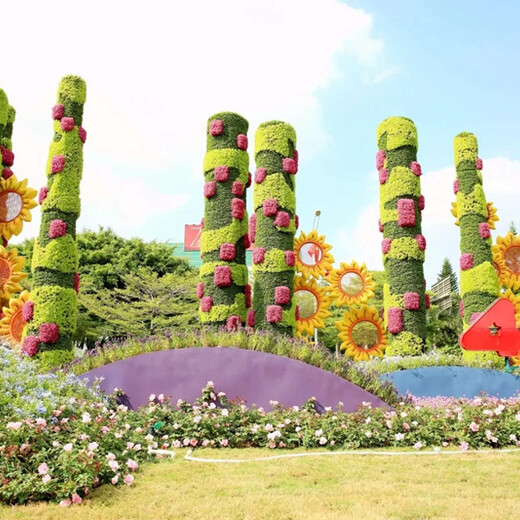 珠山立体花坛，虎年绿雕，绿雕图片