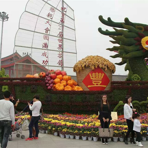 麻江绿雕造型户外广场和谐号绿雕供应价格