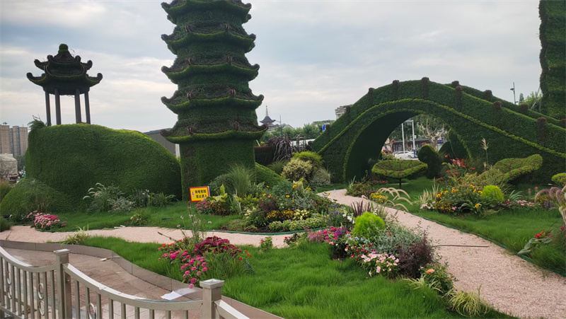 海淀大型五色草二十绿雕方案厂家价格 广场公园绿化