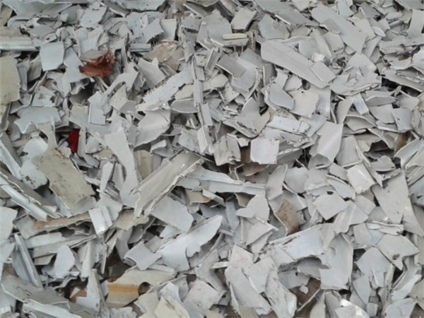 湖北鄂州铝屑粉碎机节能-露露罐撕碎机节能