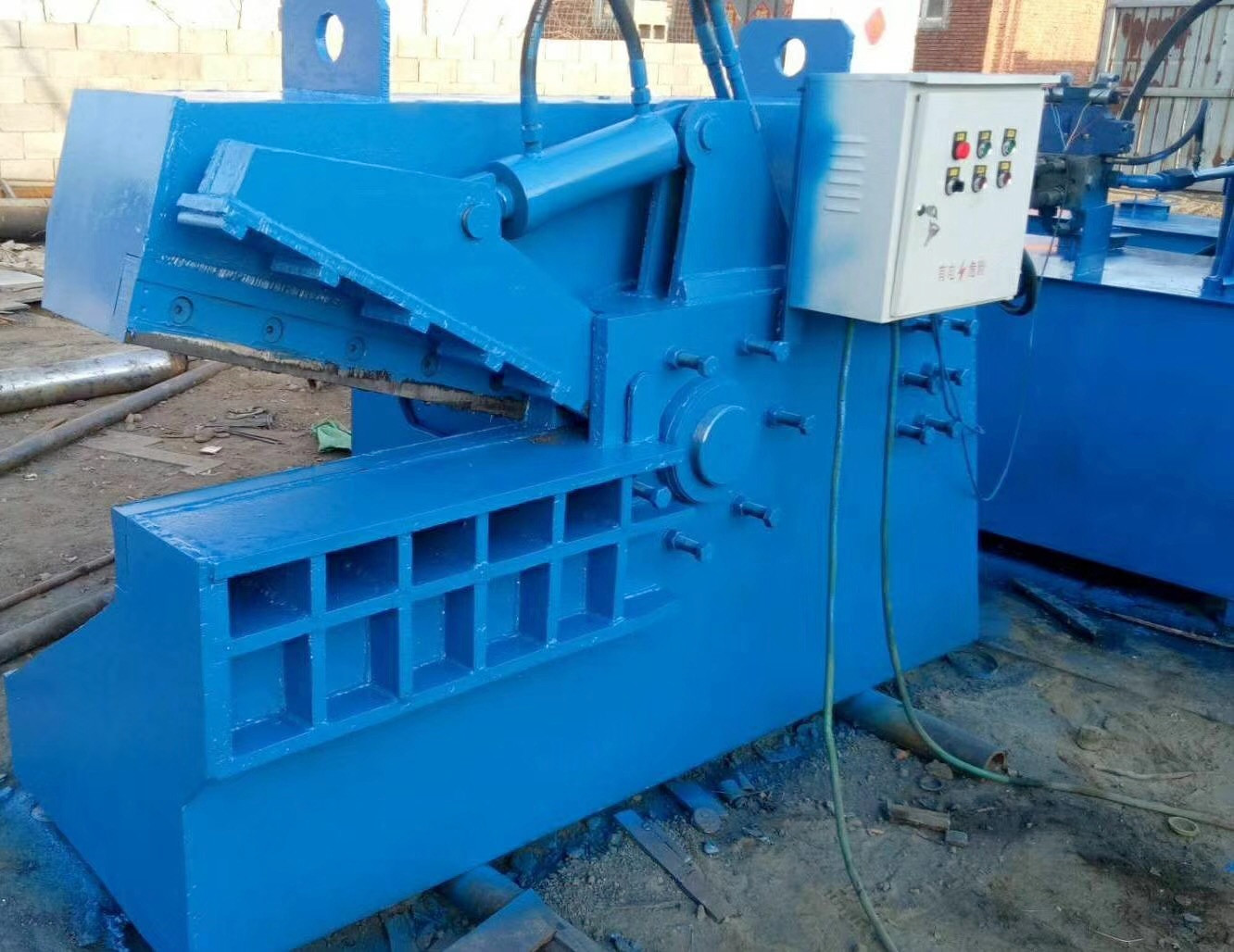 广东云浮废钢杂料剪切机节能-废钢杂料剪切机生产厂家