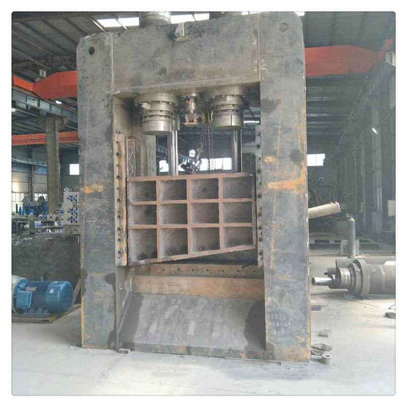 禾辉机械龙门式金属剪切机应用范围-山东烟台龙门式金属剪切机生产厂家