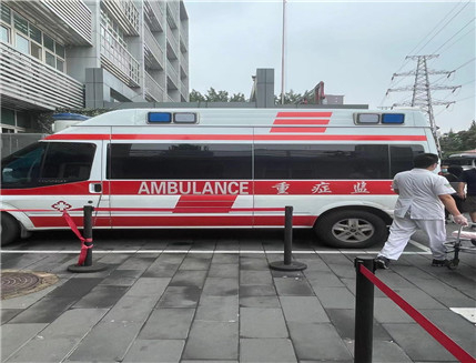 喀什长途救护车租赁服务-120急救车长途护送-站点就近派车