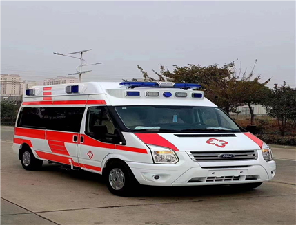 嘉兴跨省救护车院后护送 长途120救护车转院病人