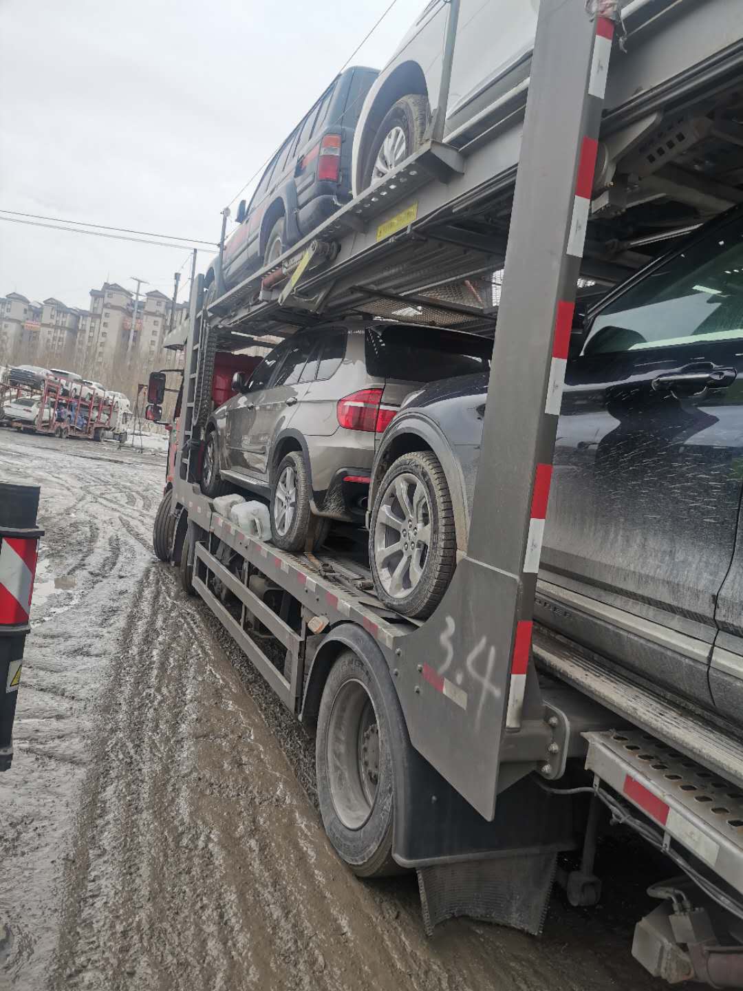 阿瓦提發(fā)運小車的托運部//阿瓦提拖運商品車轎車托運哪家正規(guī)