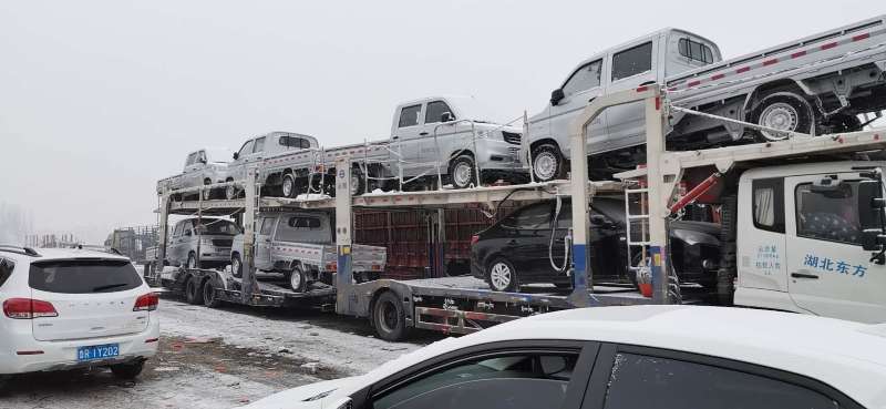 木垒哈萨克县拖运SUV可以门取车  托运越野车4S店合作伙伴