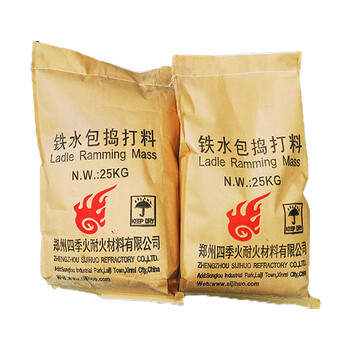 鐵水包免烘烤搗打料強(qiáng)度大抗沖刷施工性能好