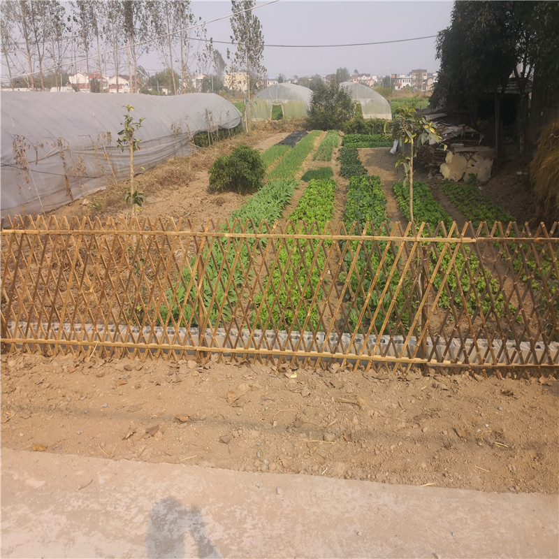 长沙篱笆栅栏防腐木木栅栏竹篱笆竹子护栏