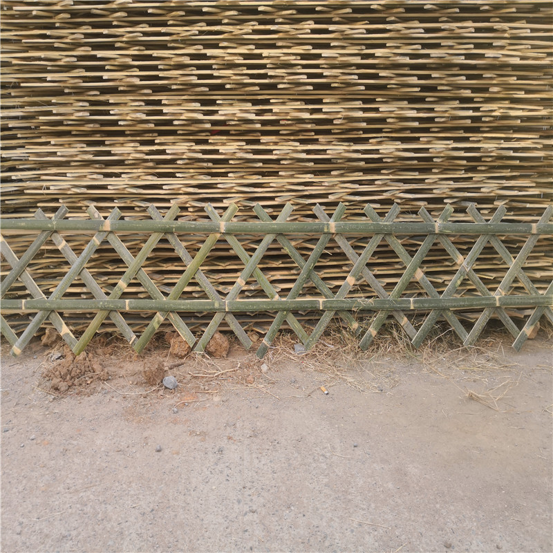 浦东竹片护栏户外碳化防腐木栅栏竹篱笆竹子护栏