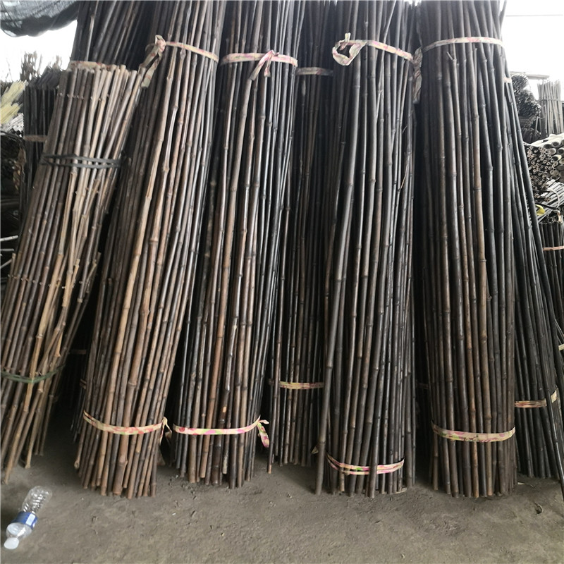 鄢陵县碳化木围栏防腐木篱笆竹篱笆竹子护栏