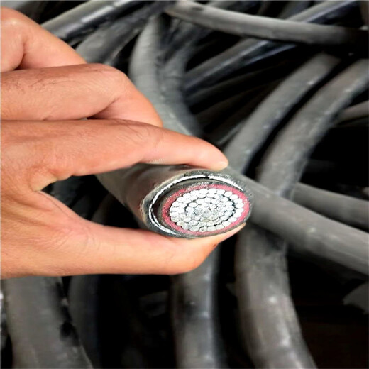 阜新电缆回收（大量收购）阜新回收电缆