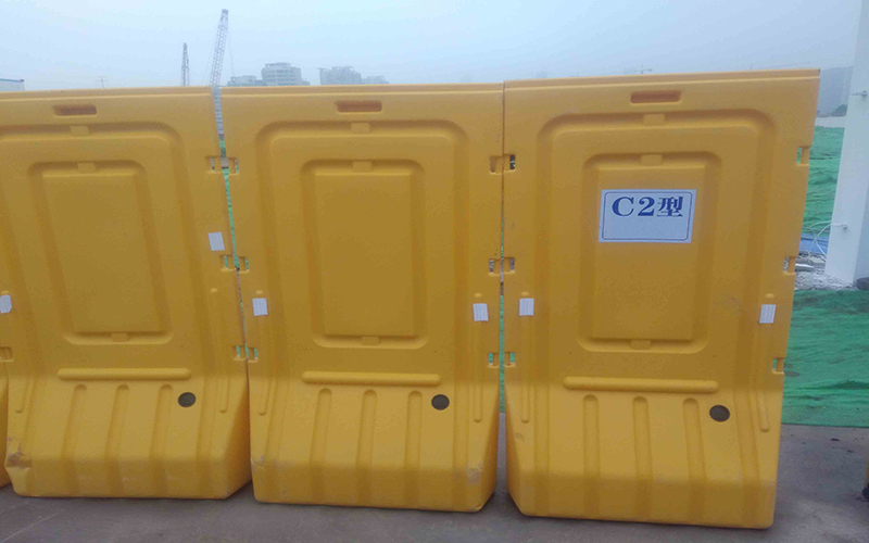 東莞工廠換風(fēng)雨棚承包介紹